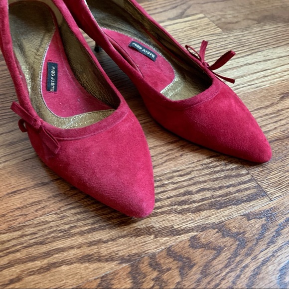 Anthropologie 40 9 Red Brass Tipped Kitten Heels - Picture 4 of 7